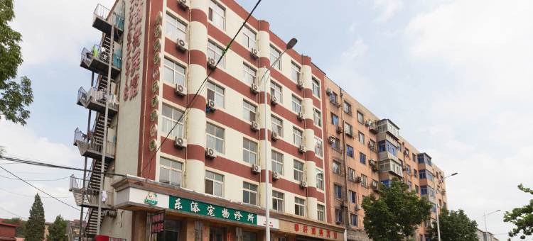 奉轩商务宾馆(鞍钢景园八中店)图片