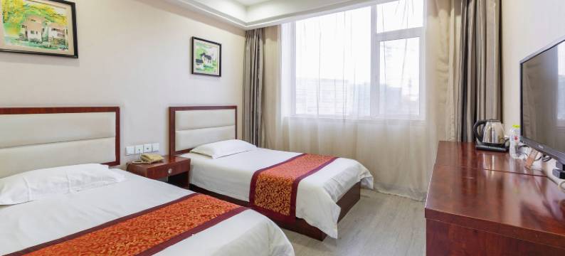 喆悦精品连锁酒店(青岛君峰路地铁站店)图片