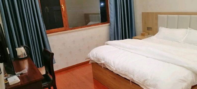 黄梅飞华宾馆图片