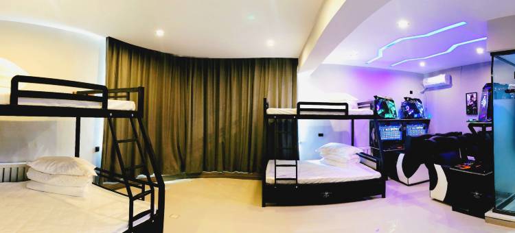 上也电竞优选酒店(包头王府井店)图片