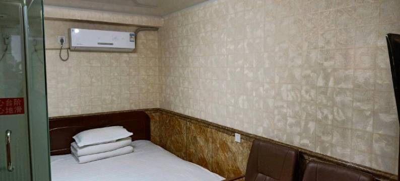 宁安名轩快捷宾馆图片