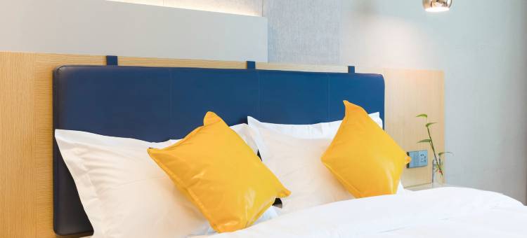 睿柏·云酒店(营口万达广场客运站店)图片