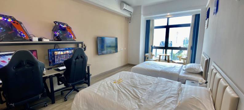 Hobo电竞公寓(衢州高铁站店)图片