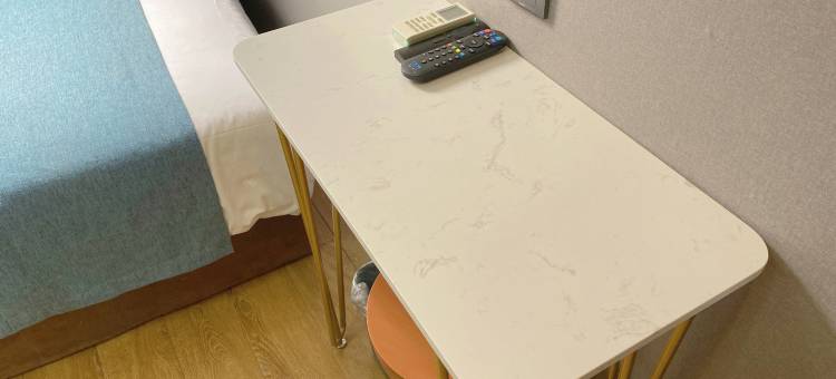 泊客小栈(上海娄山关路地铁站店)图片