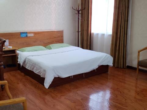 闻喜星语金池电竞酒店