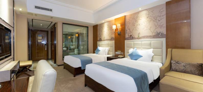 南宁松源锦酒店(金湖广场地铁站店)图片