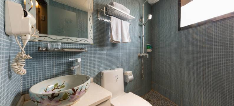 名轩精品宾馆(嘉善大润发体育中心店)图片