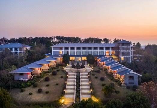 Jasmine Garden ResortHotel Overview