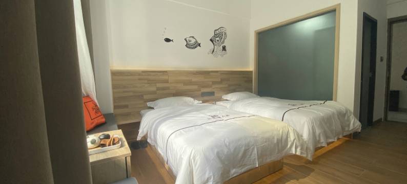 凤庆古奈酒店图片