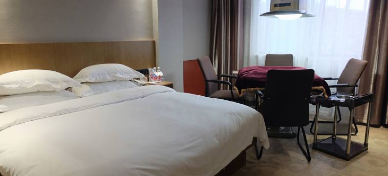 金华四季风尚精品酒店(金华职业技术学院店)图片