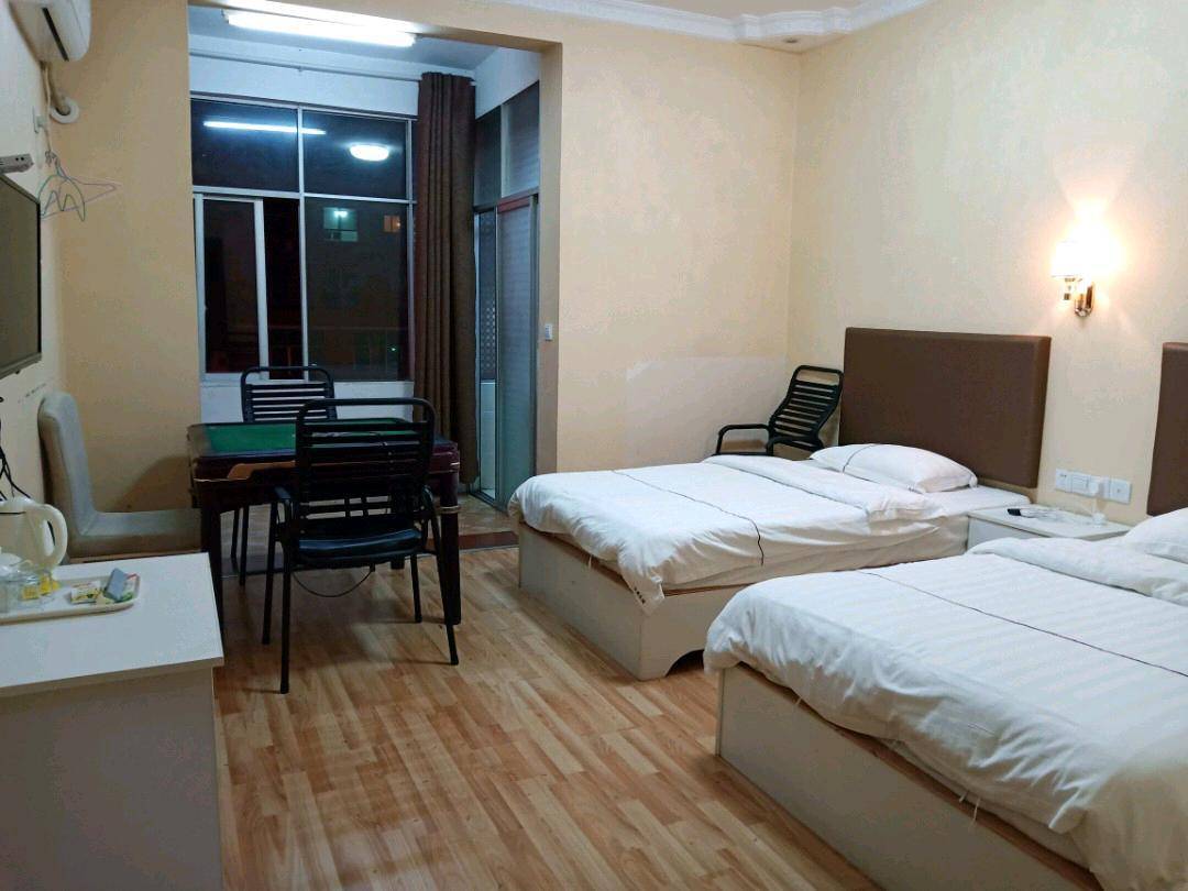 宁都宝鼎商务宾馆