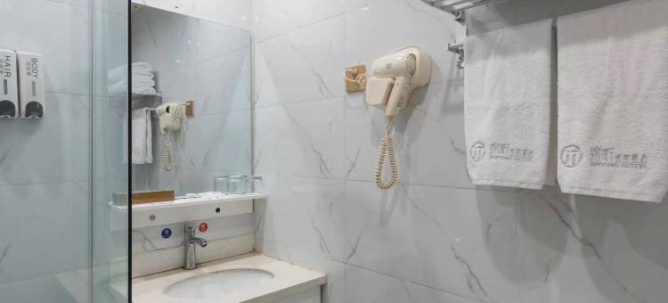 锦听连锁·天旌都酒店(德阳文庙高铁站店)图片