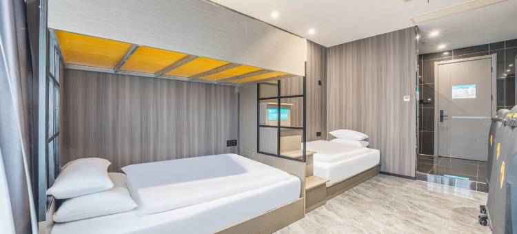 爱电竞酒店(东台八佰伴店)图片