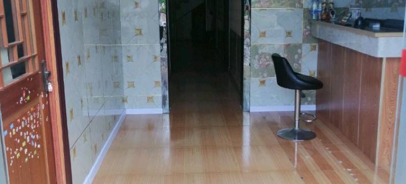 南京金骄宾馆(东南大学成贤学院泰山新村地铁站店)图片