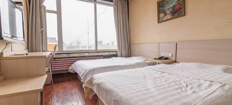 易居优漫酒店(天津长虹公园店)图片