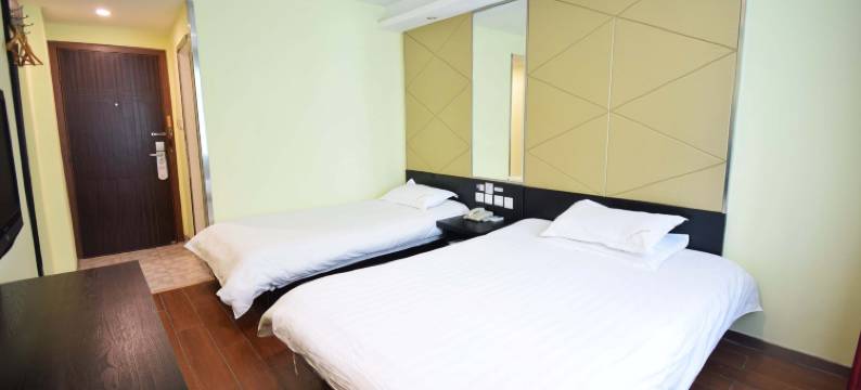 弗思特连锁酒店(九华山地铁站玄武湖店)图片