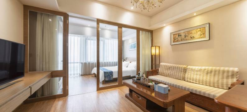 琨庭酒店公寓(济南世茂宽厚里店)图片