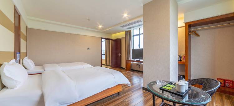 茂名名轩假日酒店图片