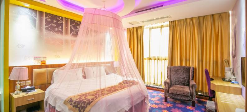 花香盛世酒店(成都城东客运中心站锦城逸景店)图片