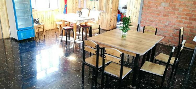 额尔古纳刘杰之家民宿(临江店)图片