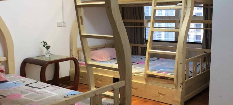 深圳万宁女生旅馆图片