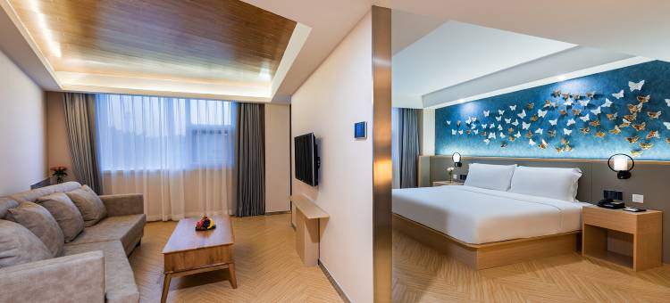 吉酒店(五四广场万象城店)图片