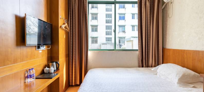 方兴精品酒店(杭州下沙大学城文泽路地铁站店)图片