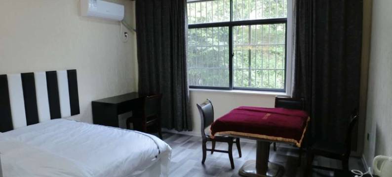 希缦假日酒店(宜昌三峡大学店)图片