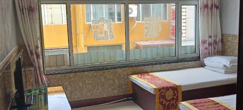 四子王旗鑫源客栈图片