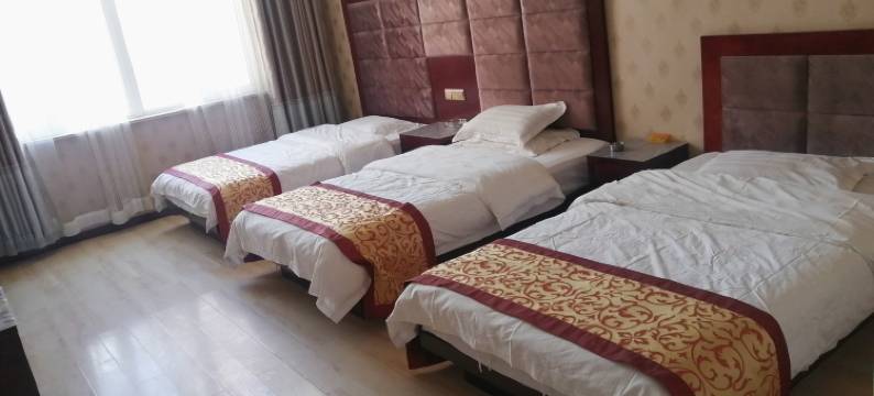 阿拉善左旗东方商务宾馆图片