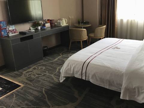 贞丰凯越精品酒店