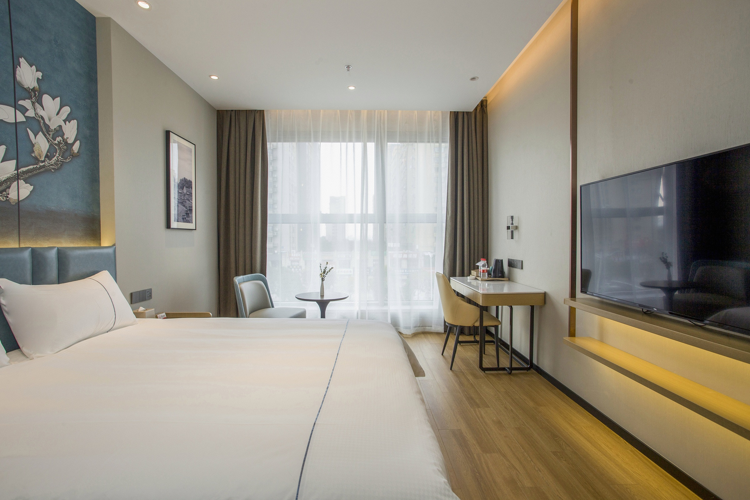 Magnotel (Zhenjiang South Railway Station Greenland Plaza Branch)Over view