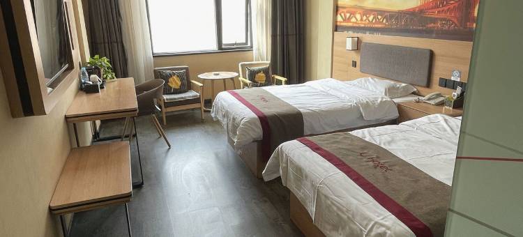 尚客优精选酒店(灵宝长安路金水湖公园店)图片