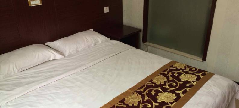 凤凰快捷宾馆(高邑火车站店)图片