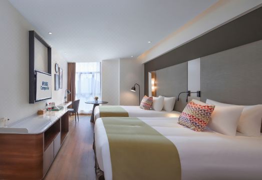 Campanile Hotel (Nanjing Banqiao Liucun Subway Station) Hotel Overview