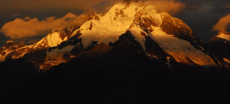 德钦梅里映月观景酒店(飞来寺梅里雪山景区店)图片