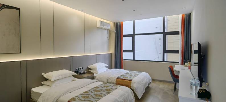 木里康巴大酒店图片