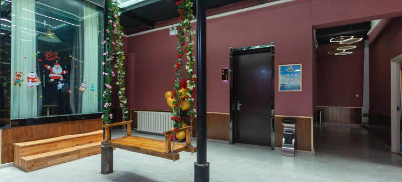 临汾唯爱精选主题公寓图片