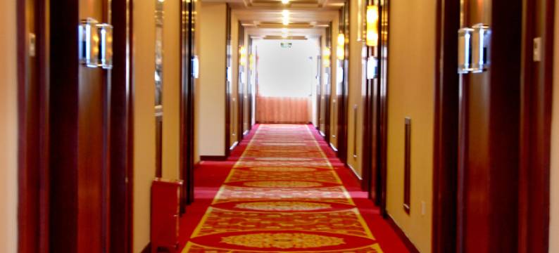 泸西福鼎大酒店(阿庐古洞店)图片