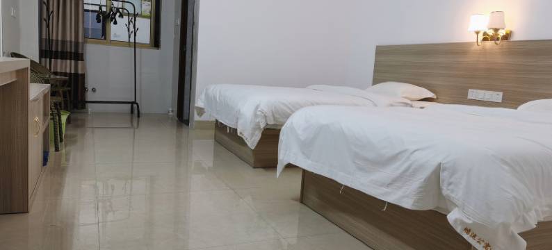 乐东鸿运公寓图片