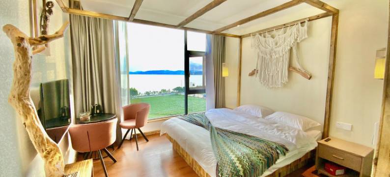 抚仙湖弈岸民宿图片