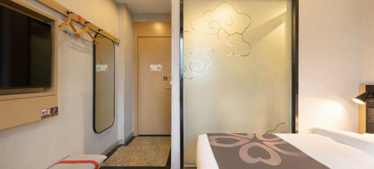 花美时酒店(重庆沙坪坝高铁站三峡广场店)图片