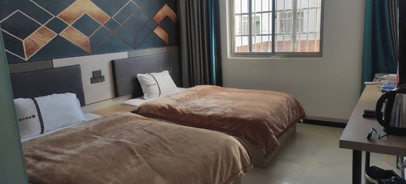 陆良晋泰公寓图片