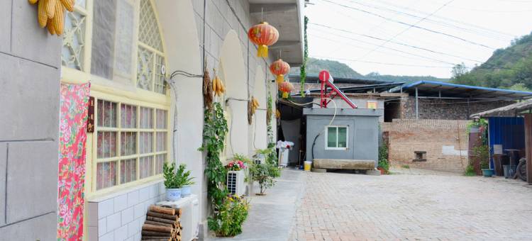 延安赵四窑洞民宿图片