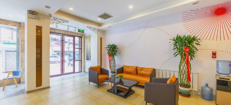 派酒店(兰州火车站客运中心店)图片