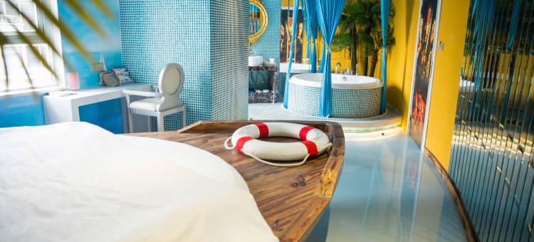 洪湖唯爱1314主题宾馆图片