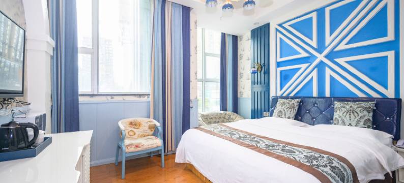 32主题酒店图片