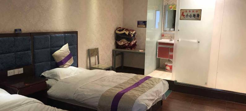 贡嘎凯悦主题酒店图片