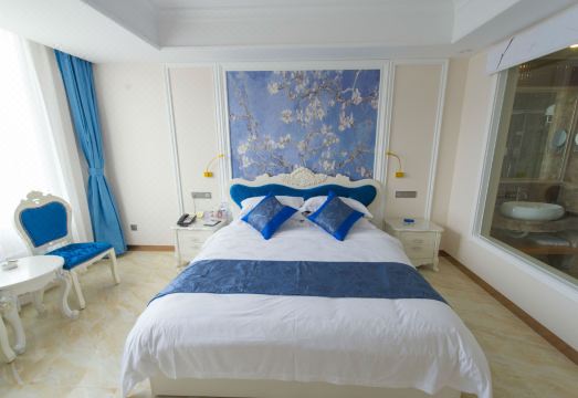 Hong Yun Dong Du Hotel Hotel Overview