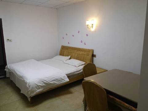 武汉金源湘情民宿